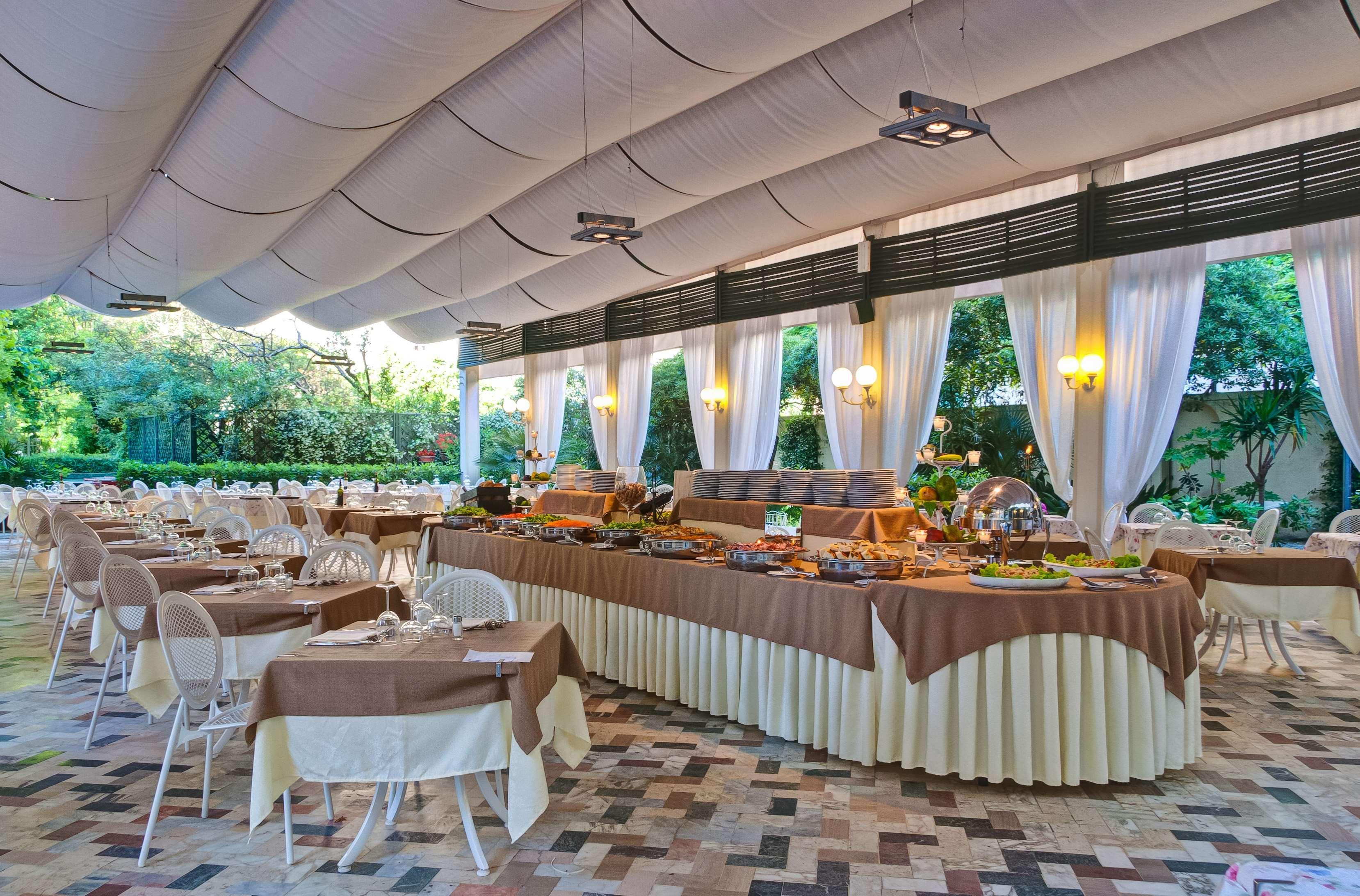 Grand Hotel Royal Viareggio Exterior foto